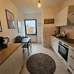 Moderne 2 70 Qm In Altstadtlage 公寓 科布倫茨