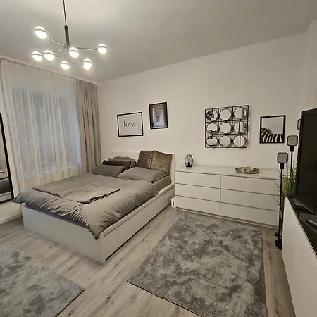 Moderne 2 70 Qm In Altstadtlage * קובלנץ